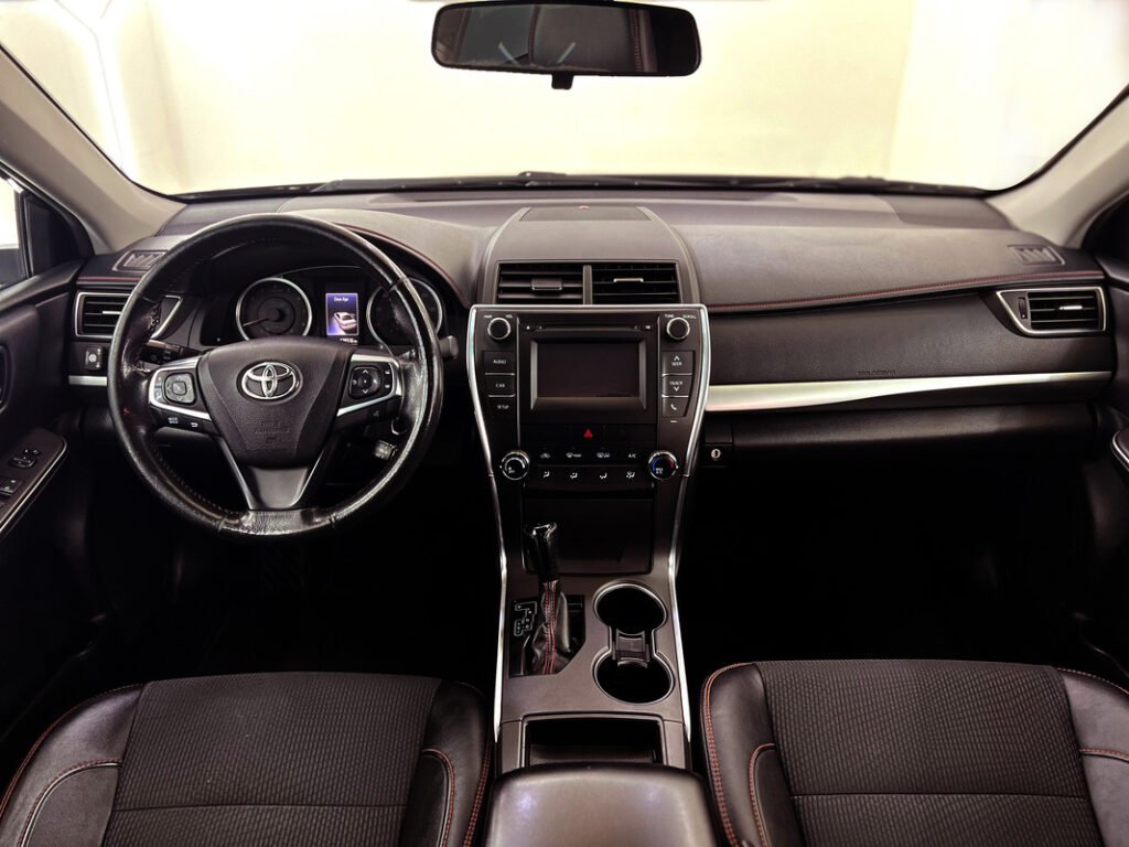 Toyota Camry 2016 — լուսանկար 6