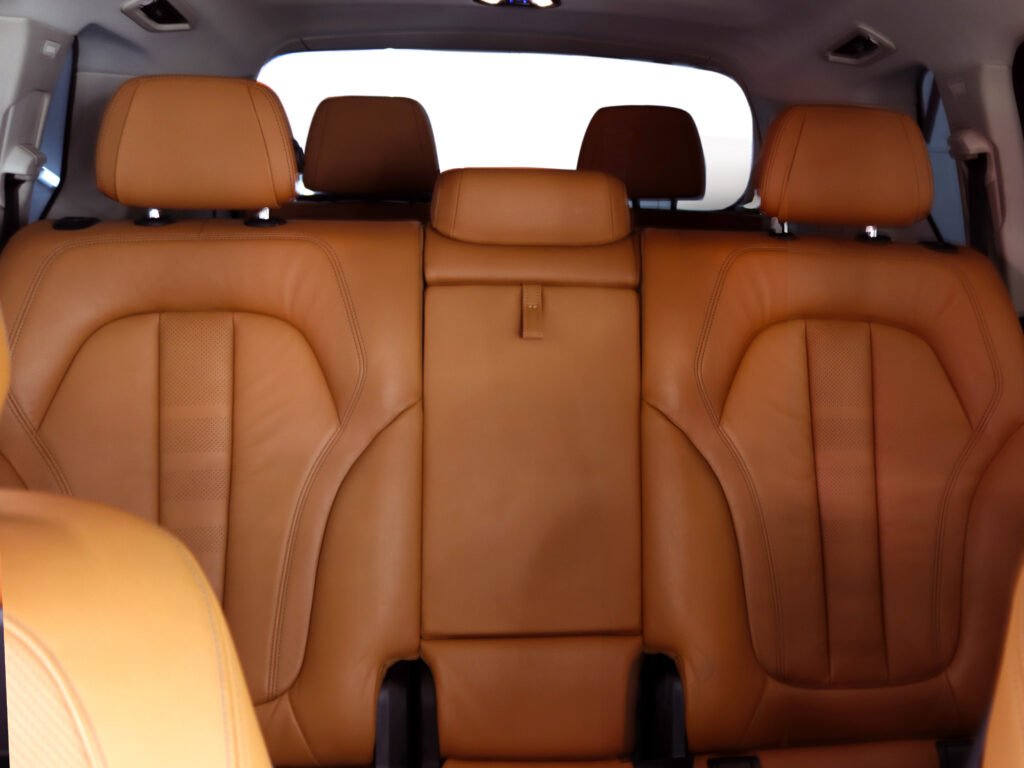 BMW X7 2019 — լուսանկար 7