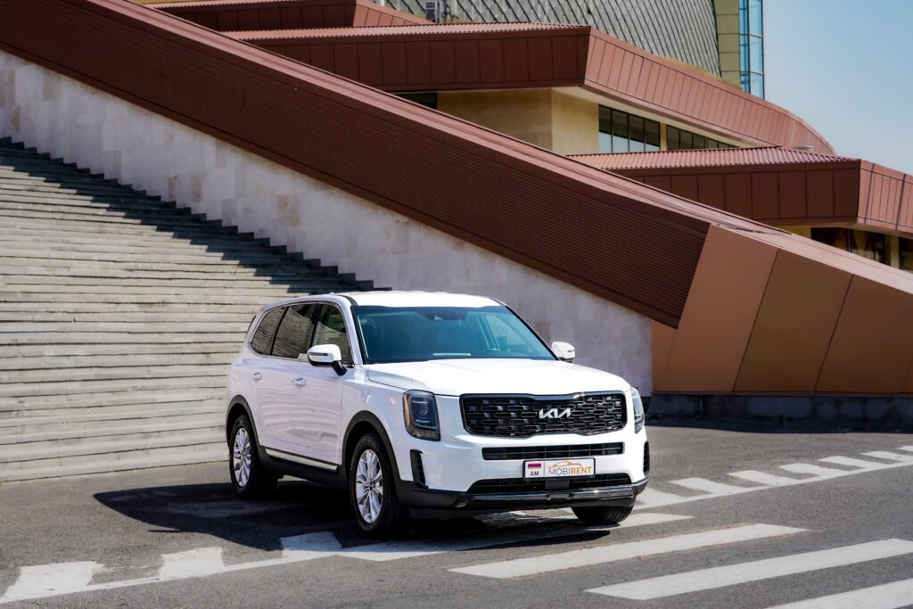 Kia Telluride 2022 — լուսանկար 2